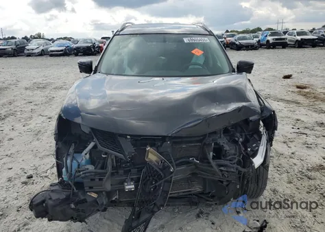 2016 Nissan Rogue S z USA, uszkodzony, nr VIN 5N1AT2MV3GC810482